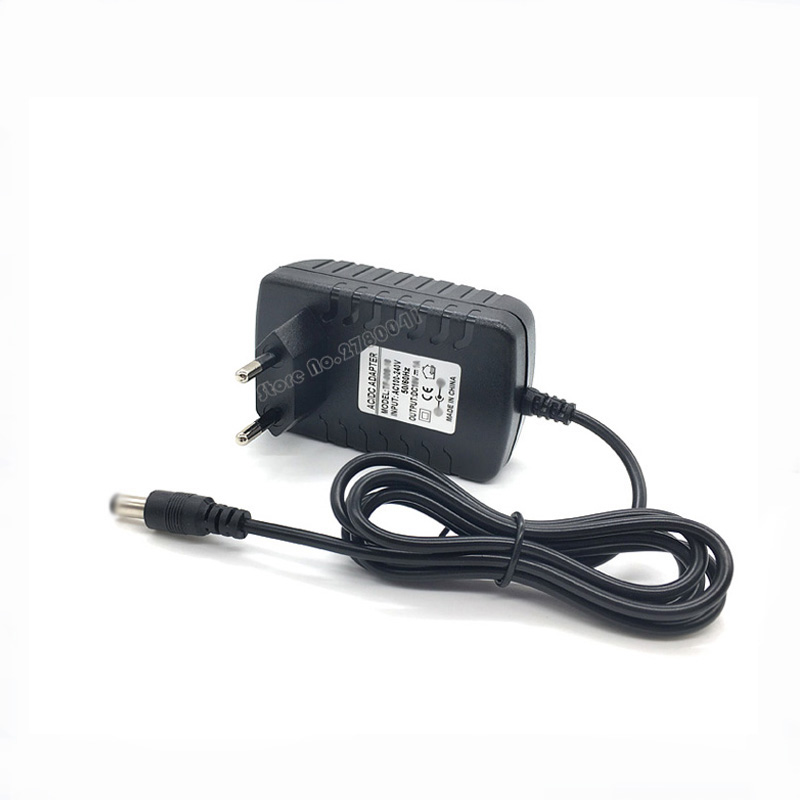 Power Tools Uk - Zasilacz AC/DC 10.5V 1.9A z wtyczką